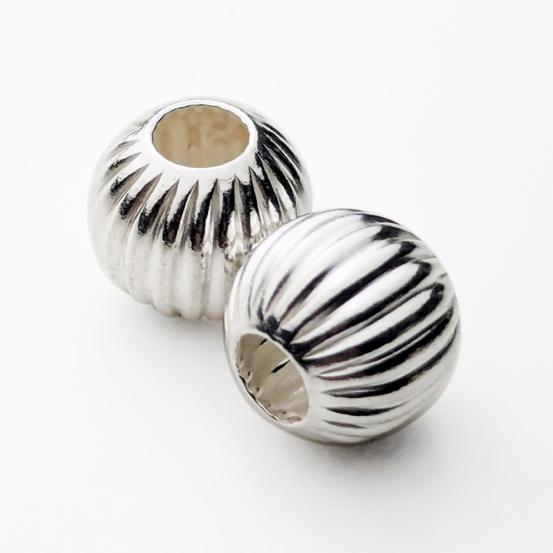 シルバービーズ 大（ギザタイプ） 2個売り